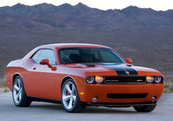 Dodge Challenger -  