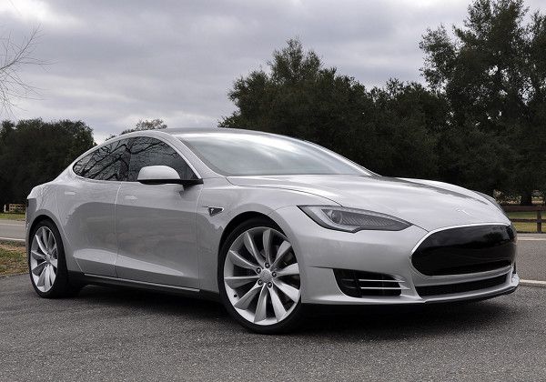 Tesla Model S -  